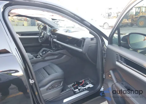 2026 Porsche Cayenne Coupe z USA, uszkodzony, nr VIN WP1BA2AY6TDA35210